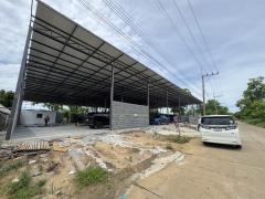 โกดังสร้างใหม่ให้เช่า ขนาด 450 ตรม  ห้องพัก 4 ห้อง ห้องน้ำ 2 ห้อง คลองสอง ปทุมธานี