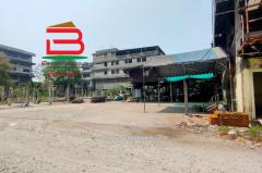 ที่ดินแปลงสวยพร้อมสิ่งปลูกสร้าง เนื้อที่ 2-3-33 ไร่ ซอยเทศบาลบางปู(โรงฟอกหนังกม.30) ถนนสุขุมวิท ต.ท้ายบ้าน อ.เมือง จ.สมุทรปราการ-202506281609181751101758032.jpg
