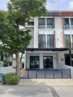 RM337 ให้เช่า ทาวน์โฮม 3ชั้น บ้านหัวมุม อารียาแมนดารีน่า สุขุมวิท77 ติดถนนอ่อนนุช