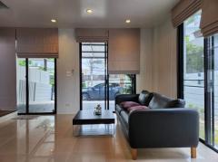 RM337 ให้เช่า ทาวน์โฮม 3ชั้น บ้านหัวมุม อารียาแมนดารีน่า สุขุมวิท77 ติดถนนอ่อนนุช-202506281653441751104424471.jpg