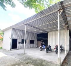 โกดัง อาคารพาณิชย์ขนาด 496 ตรม ให้เช่า พร้อมสำนักงาน  ซอยกรุงเทพกรีฑา30 ใกล้  AIRPORT LINK ทับช้างคู่ขนานมอเตอร์เวย์ ขาออก เขต สะพานสูง ใกล้ถนนศรีนครินทร์-ร่มเกล้าตัดใหม่