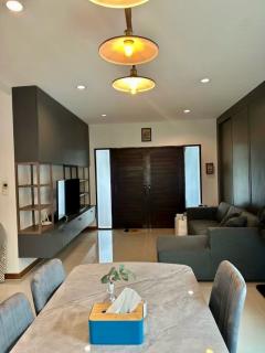 RM333 ให้เช่าบ้านเดี่ยว  Passorn Prestique Luxe พัฒนาการ 44 บ้านสวยพร้อมอยู่-202506301327501751264870011.jpg