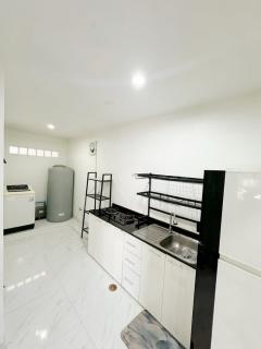 RM352 ให้เช่า บ้าน โครงการพลีโน่ สุขุมวิท-บางนา หลังมุม บางนากม.7 #หลังเมกาบางนา  มีเฟอร์นิเจอร์ เครื่องใช้ไฟฟ้าครบทั้งหลังพร้อมเข้าอยู่-202506301637561751276276385.jpg