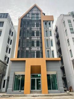 ขายอาคารสำนักงาน 7 ชั้น 1235 ตรม. พงษ์ศิริชัย คอมเพล็กซ์ พร้อมลิฟท์ ใกล้เซ็นทรัลปิ่นเกล้า