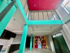 ตึกแถวทำเลทอง ตรงข้ามสนามกอล์ฟปัญญารามอินทรา รายล้อมด้วยบ้านหรูโครงการใหญ่ และลูกค้ากำลังซื้อสูง ทำเ-202506301824121751282652977.jpeg