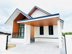 ขายถูกมาก!! บ้านเดี่ยวสร้างใหม่ ทำเลทอง อ.เมือง จ.ประจวบคีรีขันธ์ ติดถนนเพชรเกษม ขาล่องใต้ ใกล้แม็คโคร โลตัส ทะเลฯ