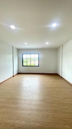 ขายทาวน์เฮ้าส์ 2ชั้น ซ.รามอินทรา 21-202507011945281751373928354.jpg
