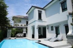 ให้เช่าบ้านเดี่ยว 2 ชั้น 150 ตรว. นันทวัน พระราม 9-กรุงเทพกรีฑาตัดใหม่ พร้อมสระว่ายน้ำ
