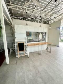 P473 ให้เช่าพื้นที่ ร้านอาหาร ซอยโยธินพัฒนา 3 ประดิษฐ์มนูธรรม นวมินทร์ 111 ใกล้เลียบด่วน พื้นที่ 150 ตารางเมตร พร้อมเข้าอยู่-202507021735561751452556428.jpg