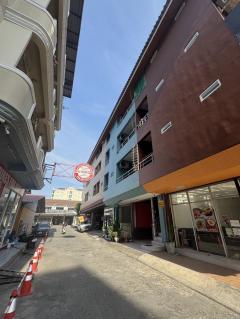 อพาร์ทเมนต์ 4 ชั้นใจกลางเมืองพัทยา-202507031001081751511668608.jpg