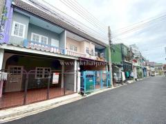 ทาวน์เฮ้าส์ หมู่บ้าน ทรัพย์สิทธิชัย ปากเกร็ด นนทบุรี-202507031425441751527544292.jpg