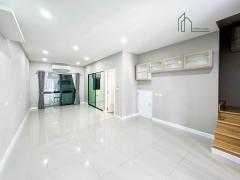 ทาวน์โฮม 3 ชั้น บ้านพาทิโอ วัชรพล – รามอินทรา -202507041423171751613797832.jpg