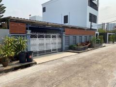 ให้เช่าบ้านเดี่ยวชั้นเดียว ขนาด 61 ตร.ว. ซอยประชาราษฏร์บำเพ็ญ 10 ใกล้เซ็นทรัล พระราม 9 ห้วยขวาง-202507041503461751616226988.jpg