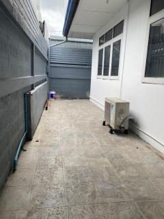 ให้เช่าบ้านเดี่ยวชั้นเดียว ขนาด 61 ตร.ว. ซอยประชาราษฏร์บำเพ็ญ 10 ใกล้เซ็นทรัล พระราม 9 ห้วยขวาง-202507041503521751616232521.jpg