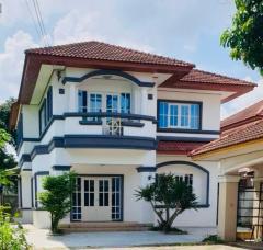 RM364 ให้เช่า บ้านเดี่ยว ลาดพร้าว126  ใกล้รถไฟฟ้า ที่จอดรถหลายคัน เหมาะทำโฮมออฟฟิศ อยู่อาศัย