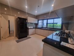 RM369 ให้เช่า บ้านเดี่ยว นาราสิริ กรุงเทพกรีฑา สวยหรู ตบแต่งพร้อมเข้าอยู่  5ห้องนอน ไซค์ใหญ่ พื้นที่ใช้สอยเยอะ เดินทางสะดวก-202507042249011751644141809.jpg