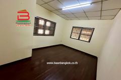 บ้านเดี่ยว หมู่บ้าน พรธิสาร 4 เนื้อที่ 32 ตรว. ถนนรังสิต-นครนายก ตำบลคลองหก อำเภอคลองหลวง จังหวัดปทุมธานี-202507051716401751710600334.jpg