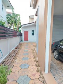 ขายบ้านเดี่ยว 2 ขั้น หมู่บ้านอลิชา (สุขสวัสดิ์-ประชาอุทิศ) ซอยประชาอุทิศ 131 เจ้าของขายเอง-202507060809181751764158526.jpg