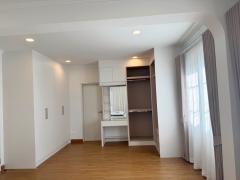 RM391 ให้เช่า บ้านเดี่ยว เซนโทร บางนา ใกล้ Mega Bangna เฟอร์ครบ หิ้วกระเป๋าพร้อมเข้าอยู่-202507061958311751806711529.jpg