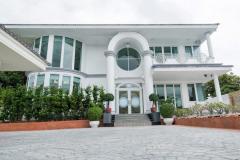 RM401 ขายหรือให้เช่า คฤหาสน์หรูพูลวิลล่า ขนาดใหญ่ ถนนพระราม 9 พร้อมสระว่ายน้ำ