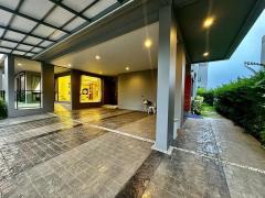 ขาย-ให้เช่า บ้านเดี่ยวหรู 3 ชั้น 130 ตรว.  แกรนด์ บางกอก บูเลอวาร์ด อีสต์ พระราม 9 แถมเฟอร์ฯ ทั้งหลัง เขตสะพานสูง กรุงเทพ-202507072100001751896800758.jpg