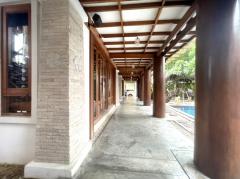 ขาย บ้านเดี่ยว สไตล์รีสอร์ท ซอยนวลจันทร์ 44 ขนาด 1544 ตรม. 386 ตร.วา ทำเลดี สาธารณูปโภคครบ ใกล้ห้างและตลาด แต่งครบ วัสดุไม้สักทอง-202507072119401751897980182.jpg