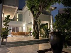 LV53193 ให้เช่า  บ้านเดี่ยว โนเบิล ทารา พัฒนาการ NOBLE TARA PATTANAKARN ติดรถไฟฟ้า 400เมตร