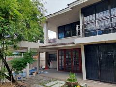 ให้เช่าบ้านเดี่ยว 2 ชั้น หมู่บ้านสวนสน กรุงเทพกรีฑาซอย 7 ใกล้ MRT แยกลำสาลี (N.1780)