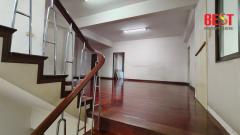 ขายที่ดินพร้อมโกดัง + โฮมออฟฟิศ 3.5 ชั้น พร้อมใช้งาน บนพื้นที่ 600 ตร.วา ซอยศรีนครินทร์ 24 ใกล้รถไฟฟ้า สถานีศรีนุช และซีคอนสแควร์-202507081415441751958944619.jpg