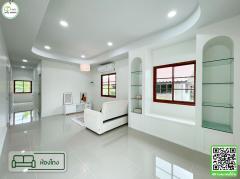 บ้านป้อมเพชร ตกแต่งสวย รีโนเวทใหม่ทั้งหลัง ใกล้ศูนย์ราชการต่างๆ,โรงเรียนอุตรดิตถ์,ธนาคาร-202507081603201751965400231.jpg