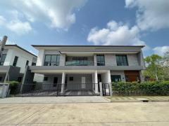 ให้เช่าบ้านเดี่ยว 2 ชั้น 416 ตรม. โครงการ The City Bangna ติดสวน ใกล้เมกะบางนา