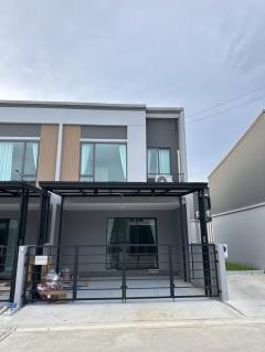 RM425 ให้เช่าทาวน์โฮม พลีโน่ สุขุมวิท บางนา2 ตกแต่งพร้อมอยู่ ต้อนรับลูกค้าชาวต่างชาติ