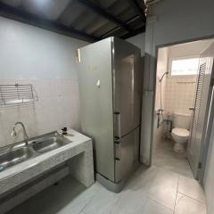 ให้เช่า บ้านเดี่ยว 2 ชั้น พลับพลา ทุ่งมังกร  บรมราชชนนี พื้นที่170 ตรม., เนื้อที่63 ตร.วา ค่าเช่า 27,000บาท-เดือน-202507102239301752161970896.jpg