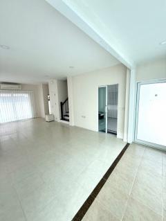 RM427 ให้เช่าบ้านเดี่ยว สราญสิริ รามอินทรา1 รีโนใหม่ทั้งหลัง-202507121507301752307650277.jpg