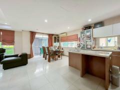 ขายบ้านเดี่ยว หลังมุม นันทวัน ศรีนครินทร์  4 นอน 3 น้ำ มีพื้นที่สนามหญ้าเยอะ ใกล้ เมกะ บางนา-202507122153151752331995060.jpg