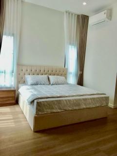 RM437 ให้เช่า บ้านใหม่ 2 ชั้น พร้อมเข้าอยู่ เศรษฐสิริ บางนา กม.10 (แสนสิริ) ตกแต่งพร้อมอยู่-202507132142151752417735199.jpg