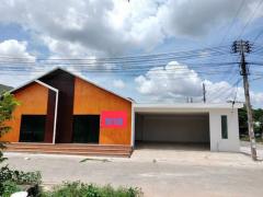 ขายถูก! ทาวเฮ้าส์ หลังมุม ติดถนน 2 ด้าน เครือสหพัฒน์ ศรีราชา TP-H1458