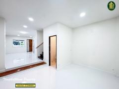 ขายทาวน์เฮ้าส์รีโนเวทใหม่ บ้าน 84 แมนชั่น ใกล้ MRTลาดพร้าว 71 วังทองหลาง-202507142142321752504152073.jpg