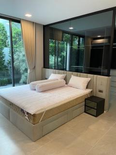 RM448 ให้เช่าบ้านเดี่ยว3ชั้น มีลิฟท์ส่วนตัว ตกแต่งพร้อมหิ้วกระเป๋าเข้าอยู่ โครงการบ้าน Vive2 กรุงเทพกรีฑา หลังโรงเรียน Wellington ทิศใต้-202507142343261752511406195.jpg