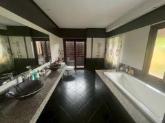 ขายบ้านหรูริมน้ำ สไตล์รีสอร์ท ลาดกระบัง-สุวรรณภูมิ บนพื้นที่ 2 ไร่ ใกล้มอเตอร์เวย์กรุงเทพ-ชลบุรี-202507151115291752552929896.jpg