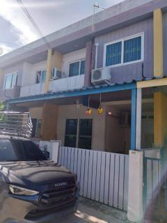 ขายพร้อมผู้เช่าบ้านทาวน์โฮม หมู่บ้านโมเดิร์นวิวล์ สารินโคกขาม สมุทรสาคร พระราม 2