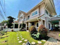 บ้านสไตล์ร่วมสมัย 4 ห้องนอนพร้อมสระว่ายน้ำส่วนตัว ในหมู่บ้านกุลพันธ์วิลล์15 ใกล้ถนนวงแหวนรอบสอง เชียงใหม่