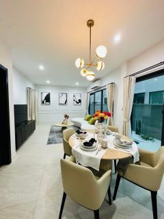 RM456 ให้เช่า Classic Luxury Townhome บ้านกลางเมืองClasse สุขุมวิท77 บ้านสวยพร้อมอยู่ ห่างจาก BTS อ่อนนุช 2 กม-202507162240521752680452845.jpg