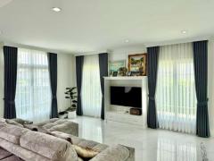 RM457 ให้เช่าแกรนดิโอ บางนา กม.5  ยินดีรับต่างชาติ บ้านหลังใหญ่ Pool Villa สระส่วนตัว-202507162247381752680858914.jpg