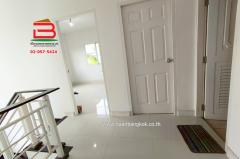 บ้านเดี่ยว หมู่บ้านนนทิชา ลำลูกกา-คลอง 8 (เฟส 2) (ทางไปวัดดอนใหญ่) เนื้อที่ 53.5 ตร.ว (ใกล้ตลาดใหญ่ลำลูกกา) ตำบลลำลูกกา อำเภอลำลูกกา จังหวัดปทุมธานี-202507171215361752729336437.jpg