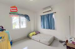 บ้านเดี่ยว หมู่บ้านนนทิชา ลำลูกกา-คลอง 8 (เฟส 2) (ทางไปวัดดอนใหญ่) เนื้อที่ 53.5 ตร.ว (ใกล้ตลาดใหญ่ลำลูกกา) ตำบลลำลูกกา อำเภอลำลูกกา จังหวัดปทุมธานี-202507171215371752729337417.jpg