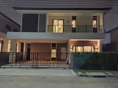 RM459 ให้เช่า บ้านเดี่ยว 2 ชั้น  เซนโทร วิภาวดี บ้านใหม่ สวยพร้อมอยู่