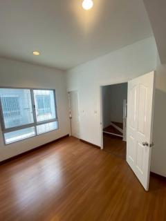 RM447 ให้เช่าบ้านกลางเมือง สวิสทาวน์ เกษตร-นวมินทร์ ประเสริฐมนูกิจ 25 สภาพใหม่-202507181225191752816319151.jpg