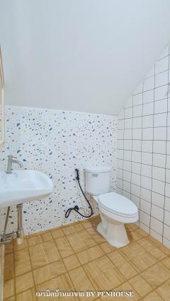 ขาย ทาวน์เฮ้าส์ 2ชั้น ย่านลำลูกกา เดินทางง่าย ใกล้แหล่งอำนวยความสะดวก มบ.สุภาพงษ์ ถ.ลำลูกกา คลอง6 ปทุมธานี -202507190910131752891013583.jpg