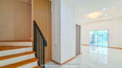 ขาย ทาวน์เฮ้าส์ 2ชั้น ย่านลำลูกกา เดินทางง่าย ใกล้แหล่งอำนวยความสะดวก มบ.สุภาพงษ์ ถ.ลำลูกกา คลอง6 ปทุมธานี -202507190910141752891014543.jpg